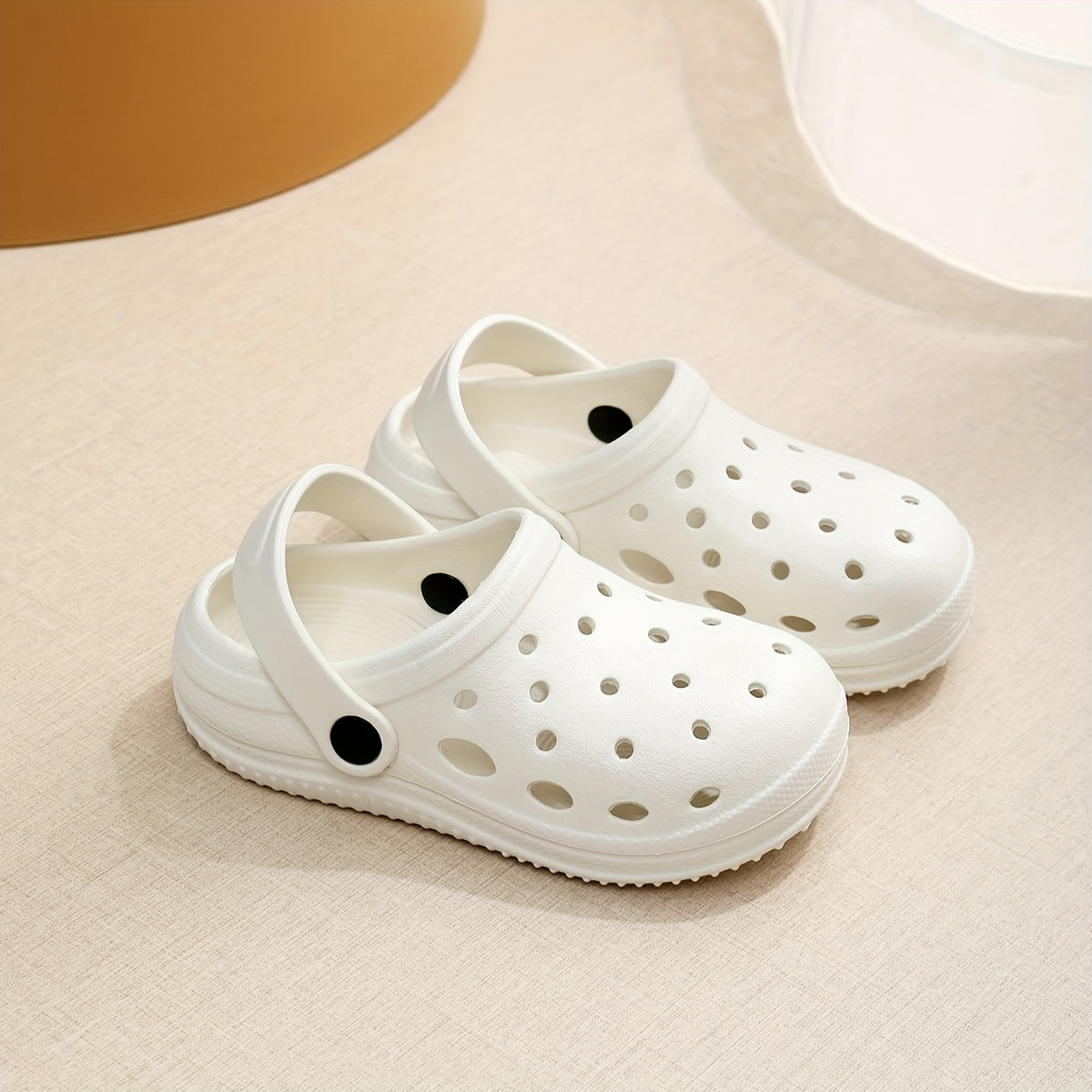 Perforated Kids Clogs with Thick EVA Sole, Lightweight Round-Toe Slip-On Shoes for Boys and Girls in Five Colors for Indoor and Outdoor Casual Wear