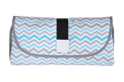 Portable Diaper Changing Mat 64 x 70 cm in Oxford Fabric and Tarpaulin, Waterproof Foldable Baby Change Pad for Diaper Bags and Everyday Outings