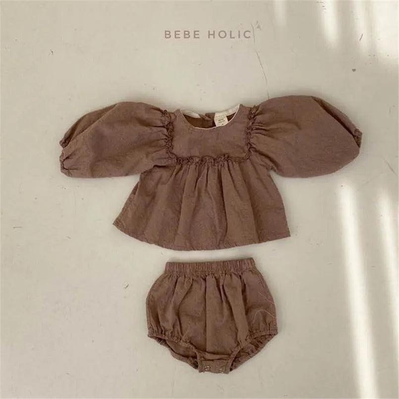 Baby Girl Bloomer Outfit Set with Vintage Lace Embroidery, Long Sleeve Cotton Top and Matching Shorts for Infants and Toddlers