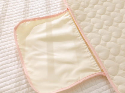 Diaper Changing Pad with Storage Pocket, PANGDUBE Foldable Waterproof Baby Changing Mat for Travel and Everyday Diaper Care in Animal Designs