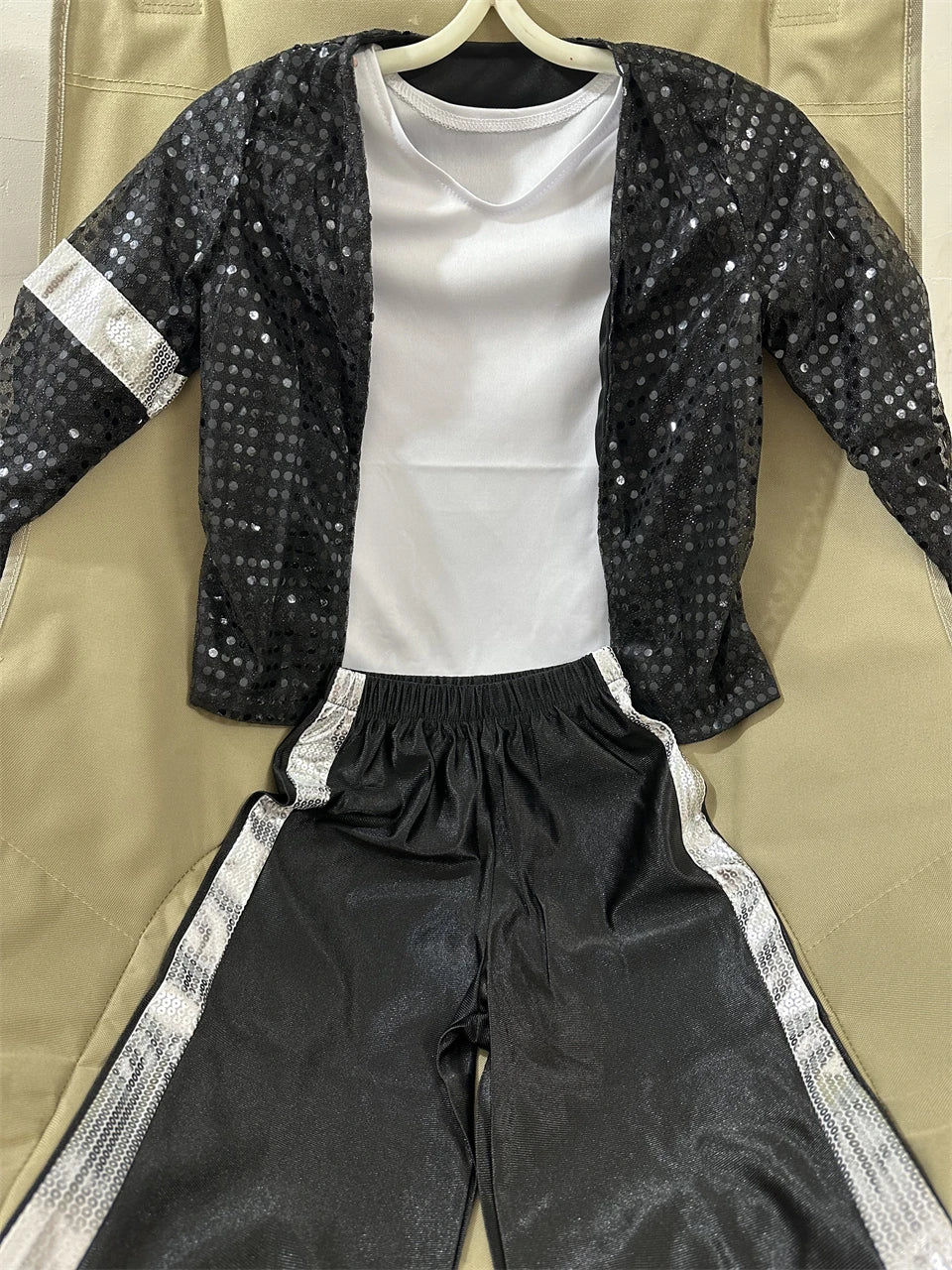 Kids Pop Star Costume with Black Sequin Jacket and Pants Set Options, Retro Dance Performance Outfit for Halloween and Parties, Sizes S-XL
