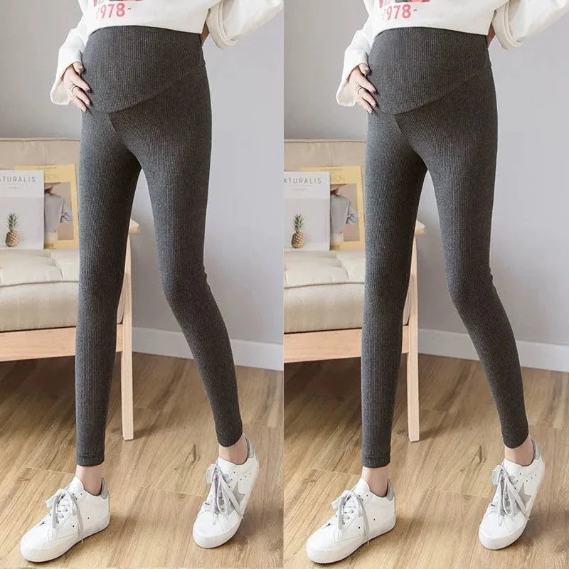 Maternity Denim Jeans with Over-Belly Panel, Blue Pregnancy Pants with Frayed Hem Styling, M-2XL Options for Everyday Casual Outfits