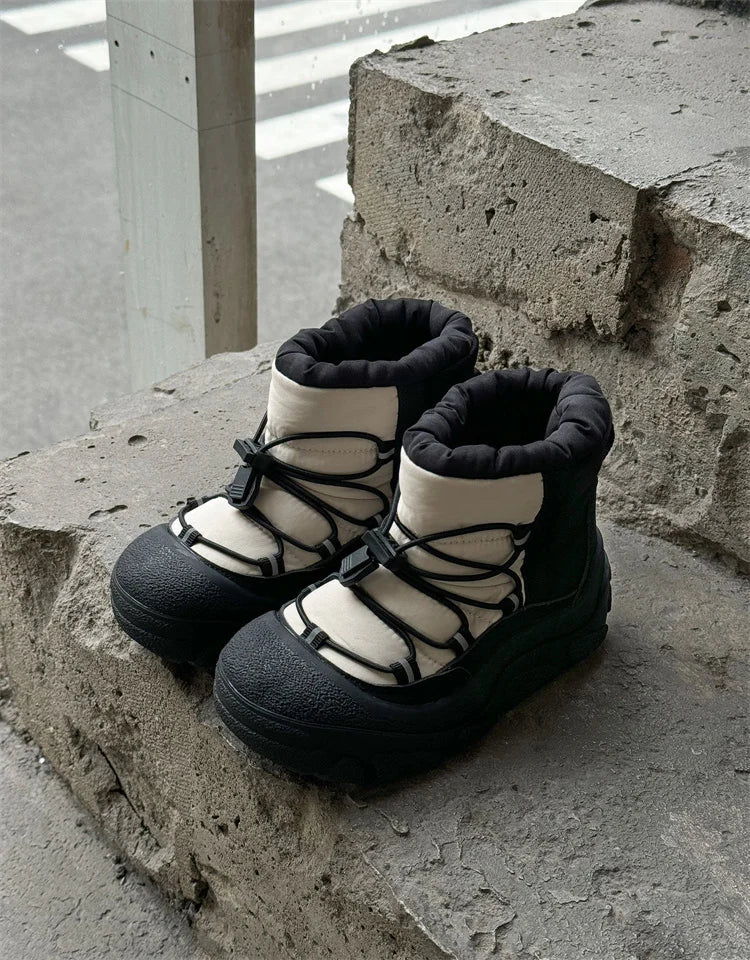 Kids Snow Boots with Toggle Laces, Warm Fur Lining and Rubber Soles for Boys and Girls, Winter Outdoor Shoes in EU Sizes 26-37