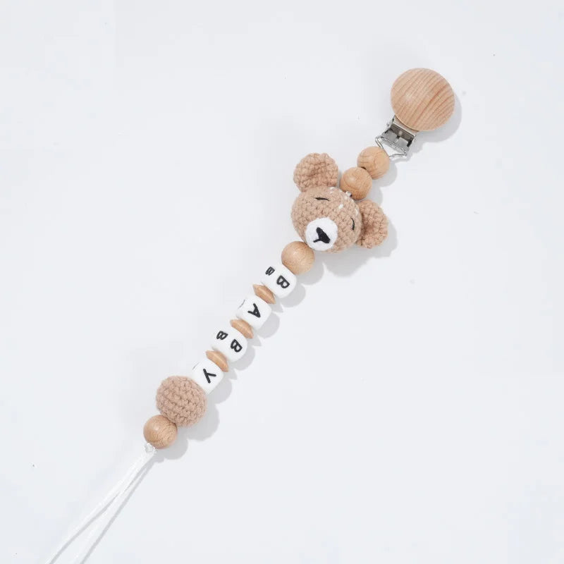 Custom Name Pacifier Clip with Crochet Animal Detail, Beech Wood Holder and Letter Beads, Personalized Baby Shower Gift for Everyday Outings