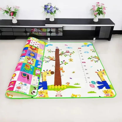 Multi-Size Baby Crawling Play Mat with Double-Sided Illustrated Patterns, Foldable XPE Floor Rug in 0.5 or 1 cm Thickness for Supervised Play