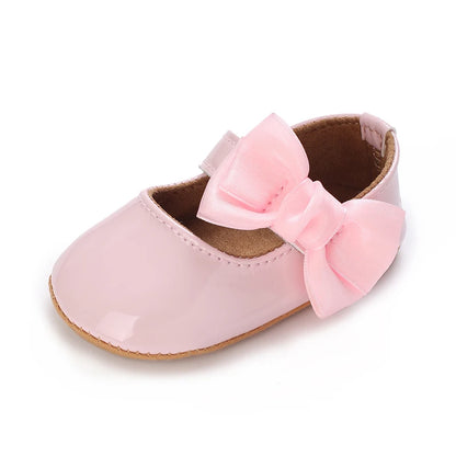 Baby Girl Mary Jane Shoes with Bow Detail and Glossy Finish, Round-Toe Infant Dress Flats for Spring Outfits, Parties and Photos, 0-18 Months