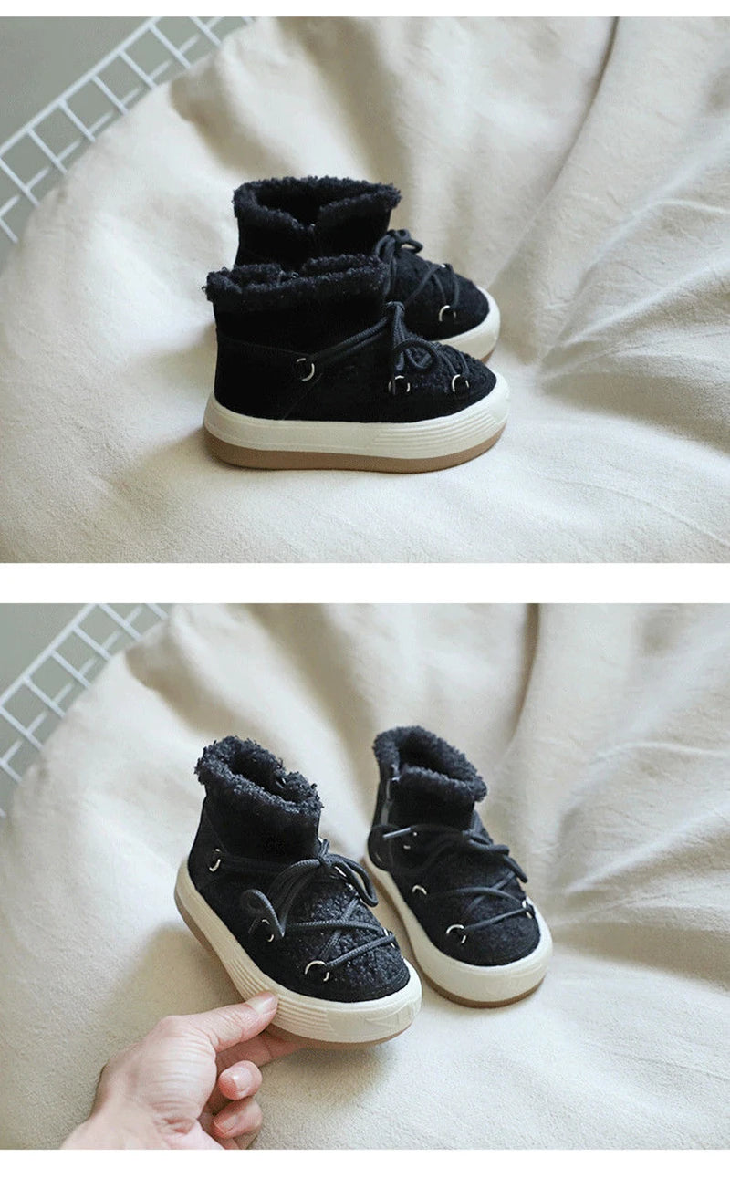 Toddler Plush Panel Lace-Up Boots with Rubber Soles and Cozy Cuffs, Beige, Black or Pink Winter Ankle Shoes for Boys and Girls, 12-15.5 cm Insoles