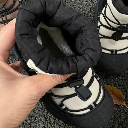 Kids Snow Boots with Toggle Laces, Warm Fur Lining and Rubber Soles for Boys and Girls, Winter Outdoor Shoes in EU Sizes 26-37