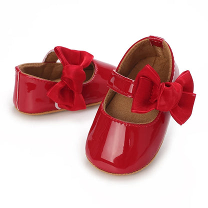 Baby Girl Mary Jane Shoes with Bow Detail and Glossy Finish, Round-Toe Infant Dress Flats for Spring Outfits, Parties and Photos, 0-18 Months