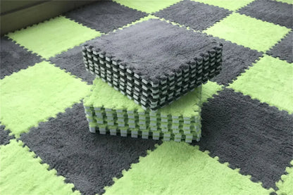 Plush Interlocking Foam Floor Mat with 30 cm Velvet-Topped EVA Tiles, 10 or 20 Pieces for Kids Rooms, Nursery Corners and Indoor Play Areas