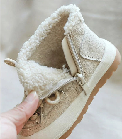 Toddler Plush Panel Lace-Up Boots with Rubber Soles and Cozy Cuffs, Beige, Black or Pink Winter Ankle Shoes for Boys and Girls, 12-15.5 cm Insoles