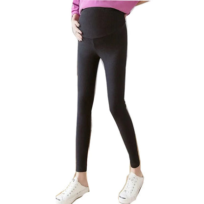 Maternity Denim Jeans with Over-Belly Panel, Blue Pregnancy Pants with Frayed Hem Styling, M-2XL Options for Everyday Casual Outfits