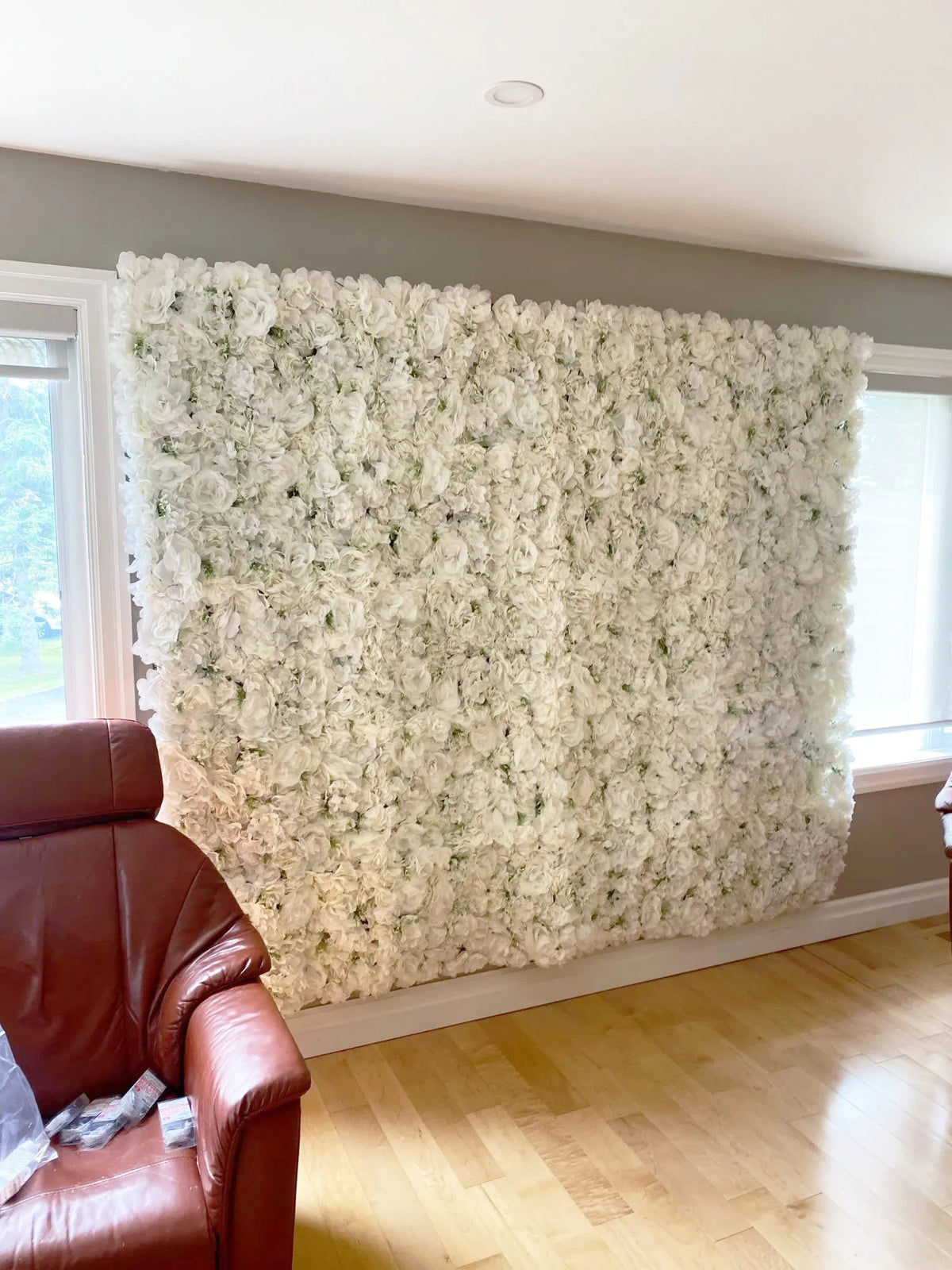 Artificial Flower Wall Panels with Fabric Roses, 40 x 60 cm Reusable Floral Backdrop for Baby Showers, Weddings, Birthdays & Home Decor