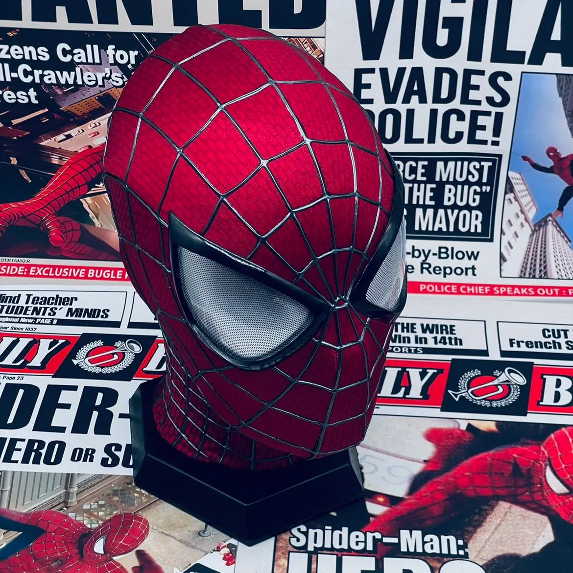 Spider-Man Cosplay Mask, Handmade Garfield-Version Inspired Collectible for Costume Photos, Halloween Events and Superhero Fan Birthday Gifts