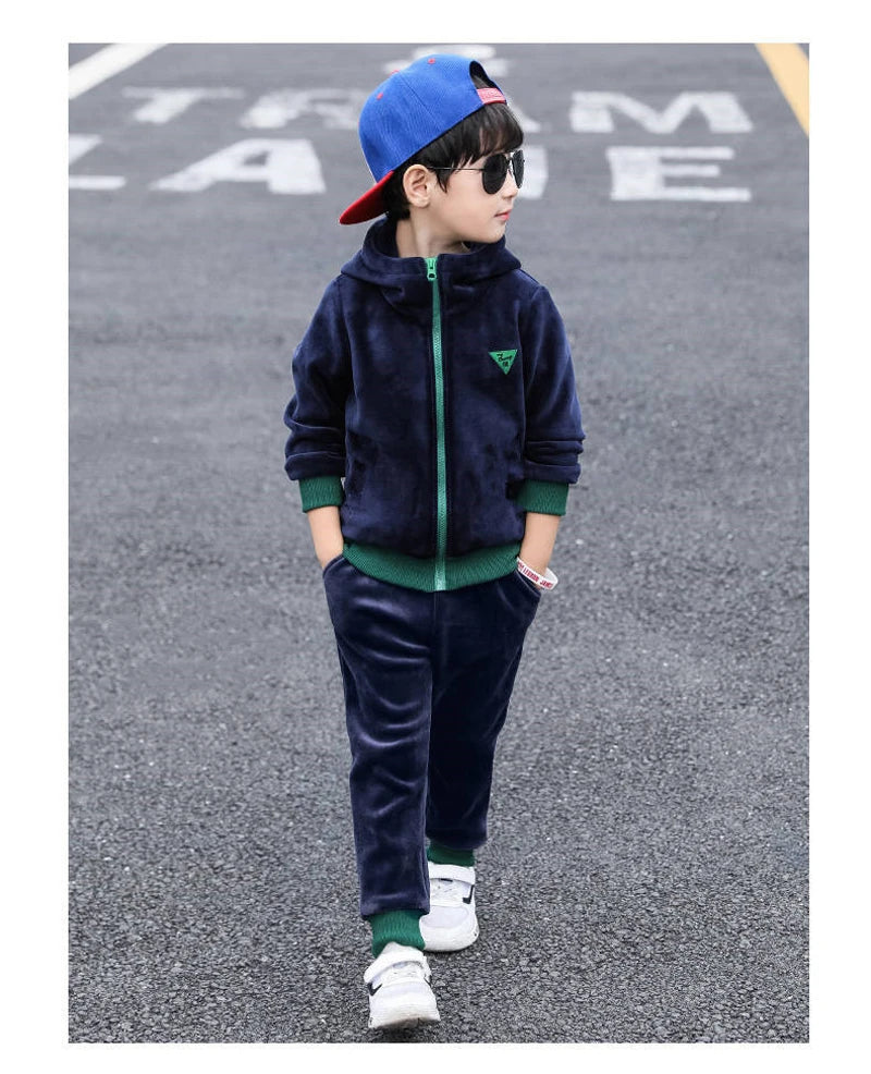 Boys Winter Tracksuit Set with Velvet-Texture Zip-Up Hooded Jacket and Matching Pants, 2-Piece Polyester Outfit for Ages 3-10