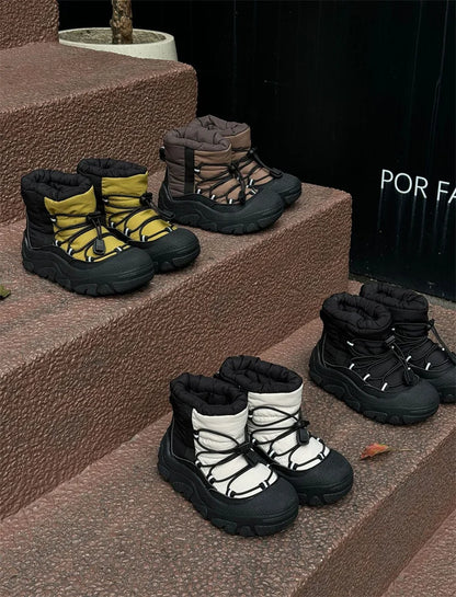 Kids Snow Boots with Toggle Laces, Warm Fur Lining and Rubber Soles for Boys and Girls, Winter Outdoor Shoes in EU Sizes 26-37