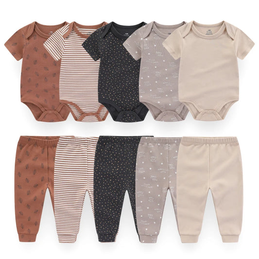 Baby Clothing Sets in Cotton, Unisex Short Sleeve Bodysuits and Pants with Cartoon Prints, 6/9/10-Piece Options for Boys and Girls