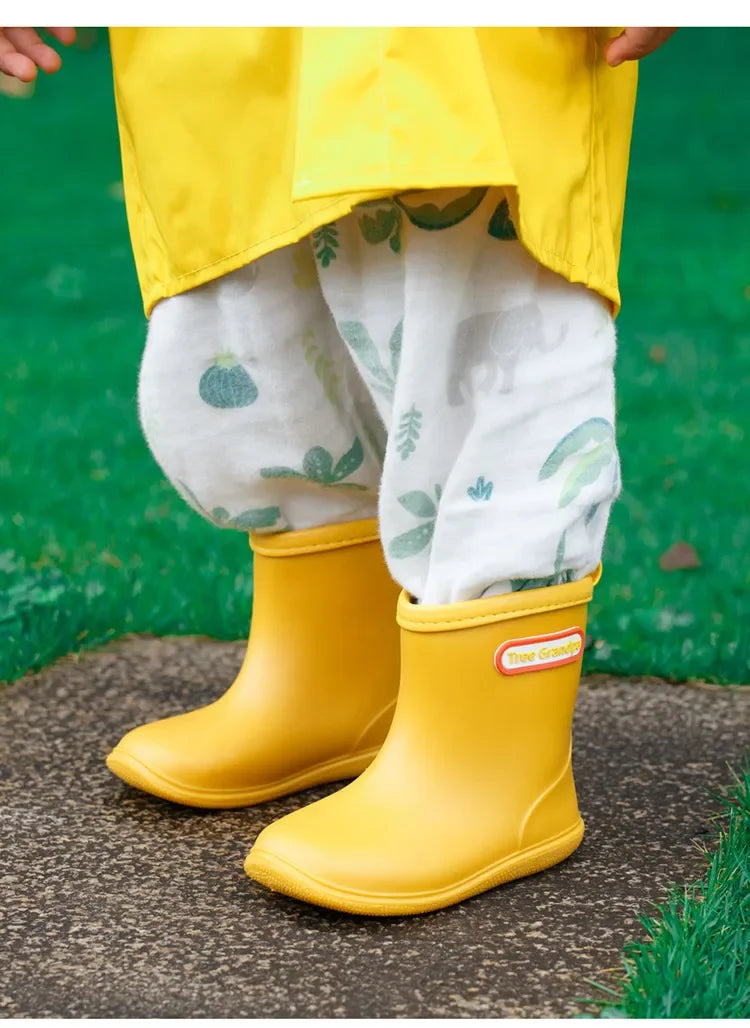 Solid Color Kids Rain Boots in PVC with Rear Pull Tabs, Mid-Calf Pull-On Rainy-Day Shoes for Boys and Girls, Eight Colors and Listed Sizes 5-12