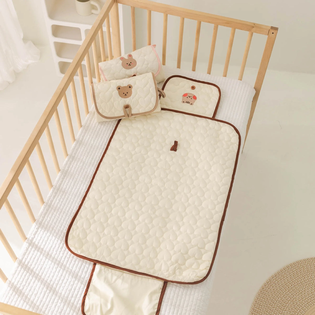 Diaper Changing Pad with Storage Pocket, PANGDUBE Foldable Waterproof Baby Changing Mat for Travel and Everyday Diaper Care in Animal Designs