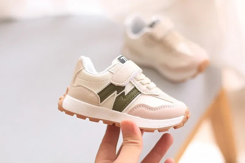 Toddler Hook and Loop Sneakers with Contrast Panels, Lightweight Breathable Soft-Sole Sports Shoes in Grey, Beige or Black for Everyday Casual Wear