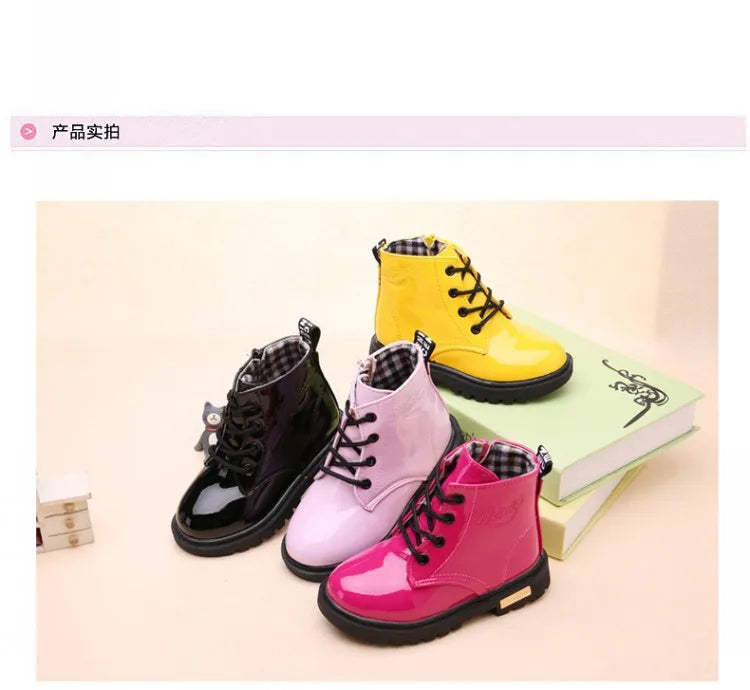 Kids Lace-Up Ankle Boots in PU Leather, Glossy Fashion Shoes for Boys and Girls with Black Soles, Five Colors and Sizes 21–37 for Spring and Fall