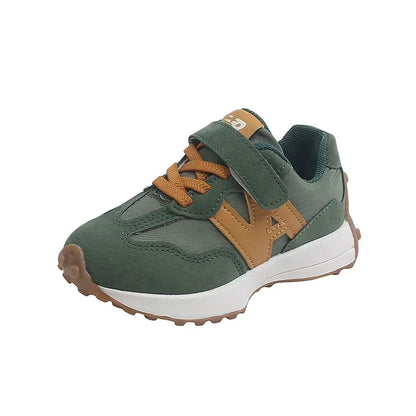 Kids Retro-Style Low-Top Sneakers with Adjustable Strap, Lace Detailing and Contrast Panels in Black, Beige or Green for Spring Fall Outfits