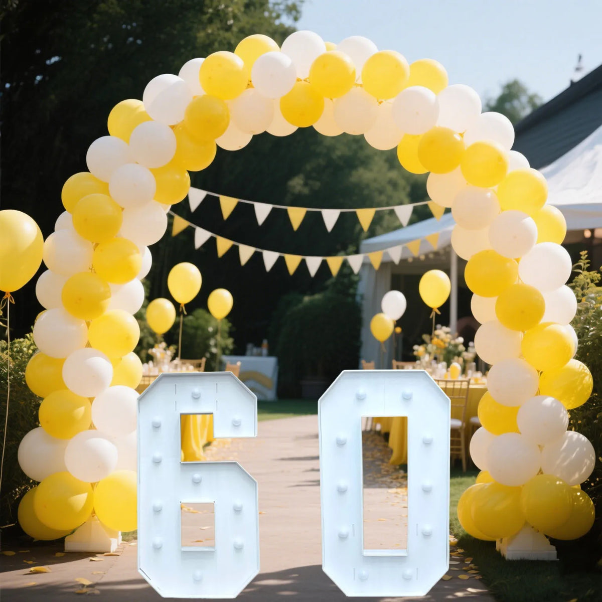 Light Up Marquee Numbers, 73 cm White KT Board Frames with Lights and Support Brackets for Birthday Backdrops and Anniversary Displays