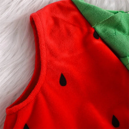 Baby Strawberry Costume with Hat, Red Fruit Romper with Green Leaf Trim for Infant Halloween Dress-Up, Berry-Themed Parties and Photo Sessions
