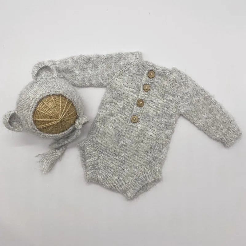 Newborn Bear Photography Outfit with Long Sleeve Knitted Romper and Bear Ear Bonnet, Optional Knit Toy for Baby Boys and Girls Portrait Sessions