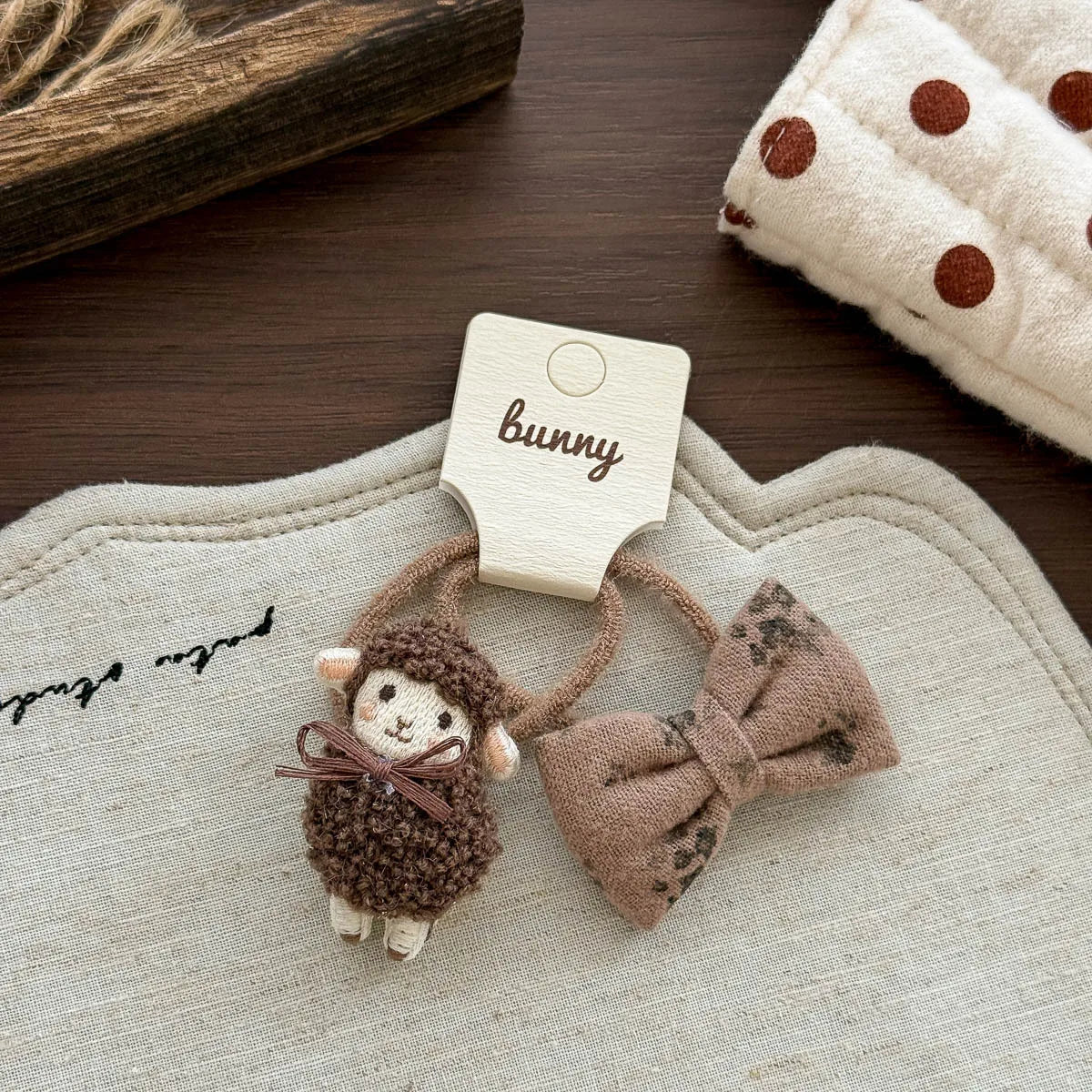 Sheep and Bow Hair Ties for Girls, 2-Piece Elastic Ponytail Holder Set with Cute Animal Detail in Beige, Coffee or Pink for Everyday Hairstyles