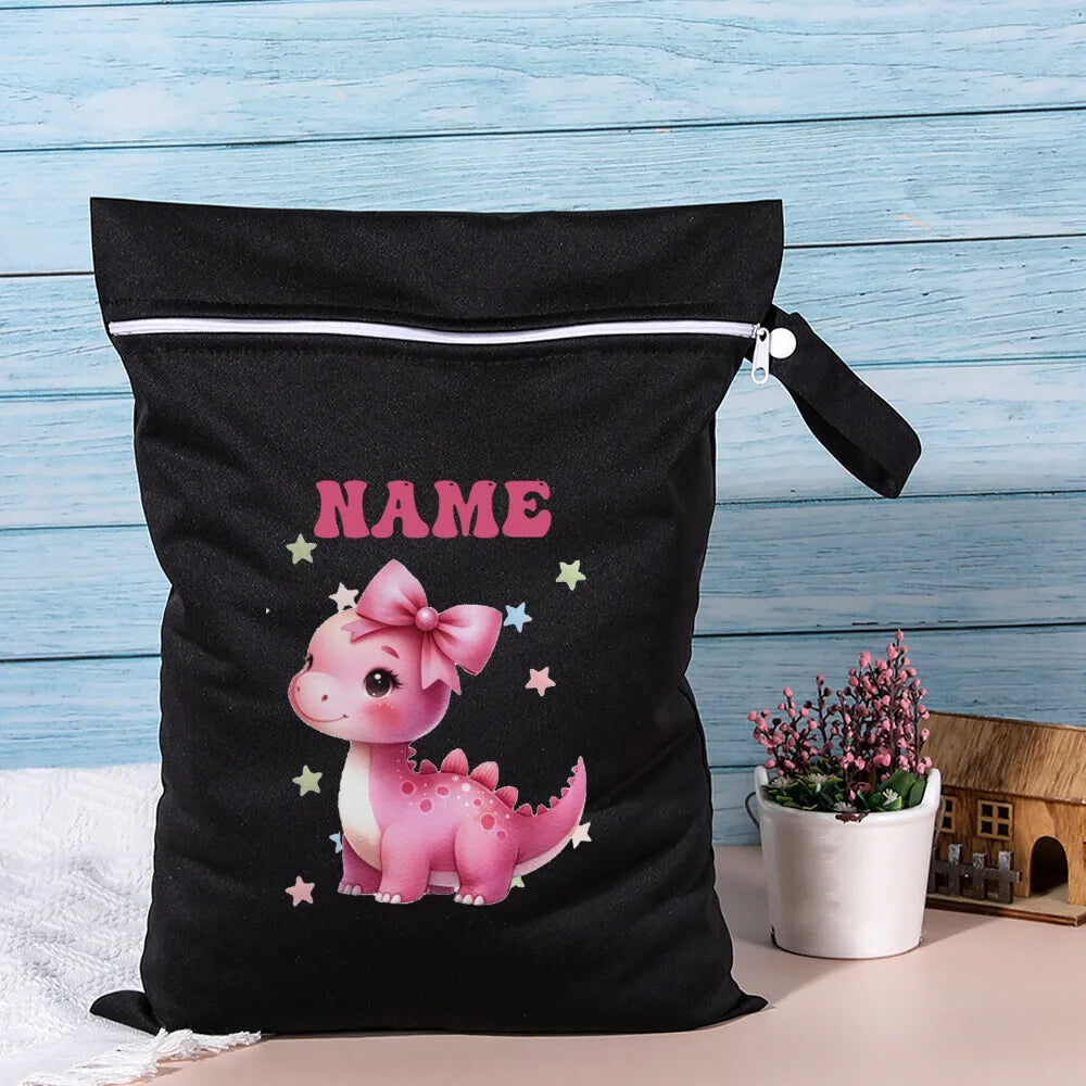Dinosaur Wet Bag with Personalized Name Design, 40 x 28 cm Polyester Diaper Storage Pouch with Waterproof Membrane for Swimwear and Kids Essentials