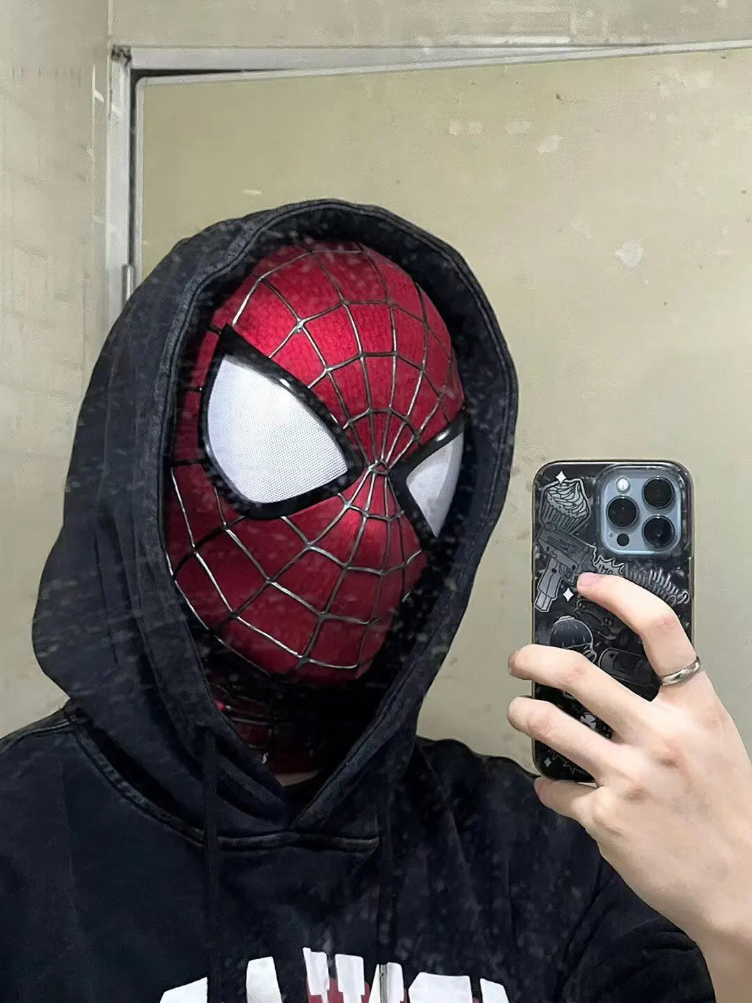 Spider-Man Cosplay Mask, Handmade Garfield-Version Inspired Collectible for Costume Photos, Halloween Events and Superhero Fan Birthday Gifts