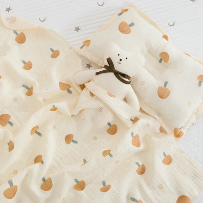 Large Muslin Baby Blanket, 150 x 120 cm Two-Layer Cotton Receiving Wrap with Floral Prints and Decorative Scalloped Edges for Supervised Cuddles
