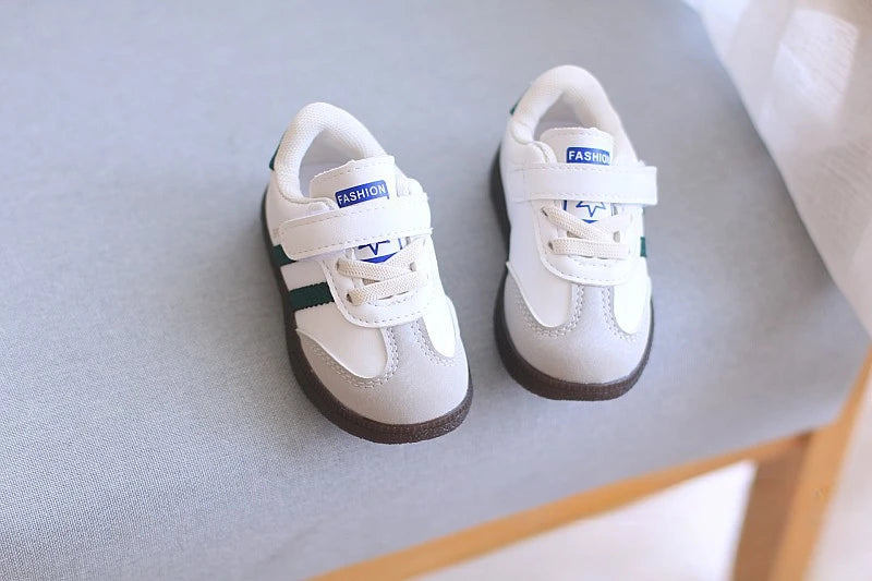 Toddler Twin Stripe Strap Sneakers with Faux PU Uppers and Lace Details, Black, Beige or Green Casual Shoes for Boys and Girls, 11.8-16 cm Inner Lengths