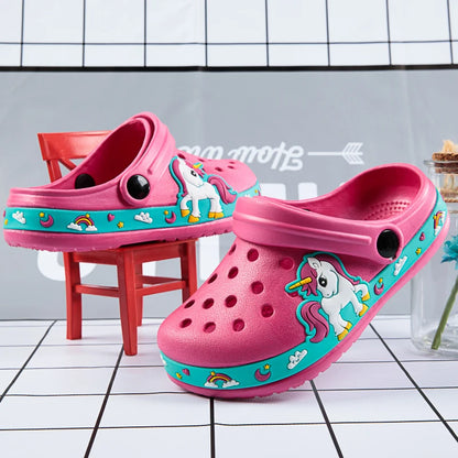 Dinosaur Kids Garden Clogs with Ventilation Holes and Pivoting Heel Strap, Closed-Toe Slip-On Summer Shoes for Boys and Girls Casual Outfits