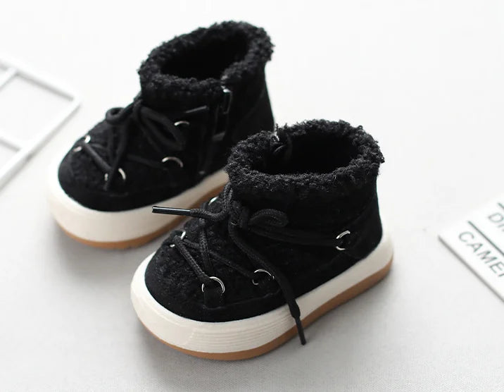 Toddler Plush Panel Lace-Up Boots with Rubber Soles and Cozy Cuffs, Beige, Black or Pink Winter Ankle Shoes for Boys and Girls, 12-15.5 cm Insoles