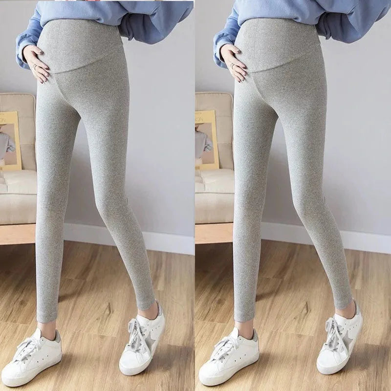 Maternity Denim Jeans with Over-Belly Panel, Blue Pregnancy Pants with Frayed Hem Styling, M-2XL Options for Everyday Casual Outfits