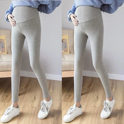 Maternity Denim Jeans with Over-Belly Panel, Blue Pregnancy Pants with Frayed Hem Styling, M-2XL Options for Everyday Casual Outfits