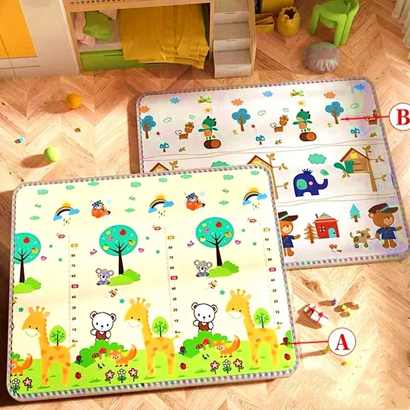 Multi-Size Baby Crawling Play Mat with Double-Sided Illustrated Patterns, Foldable XPE Floor Rug in 0.5 or 1 cm Thickness for Supervised Play
