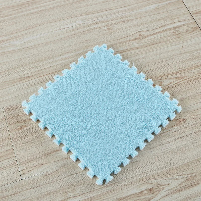 Interlocking Carpet Floor Tiles, Plush 30 cm EVA Foam Puzzle Squares with 1 cm Cushioning for Nursery Corners and Kids Indoor Playrooms