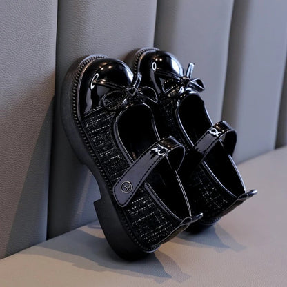Girls Patchwork Mary Jane Shoes with Bow Detail, Glossy Round Toe and Textured Panels in Black or Beige for Spring Fall Dressy Outfits