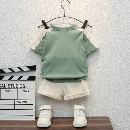 Baby Boys Colorblock T-Shirt and Pocket Shorts Set with Letter F Print, Two-Piece Cotton Summer Outfit for Infants and Toddlers, 9M–5T
