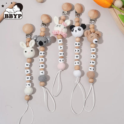 Custom Name Pacifier Clip with Crochet Animal Detail, Beech Wood Holder and Letter Beads, Personalized Baby Shower Gift for Everyday Outings