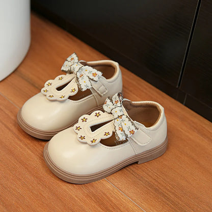 Girls Floral Bow T-Strap Shoes with Scalloped Flower Details and Round Toe, Black or Beige Dress Flats for School Outfits, Parties and Photos