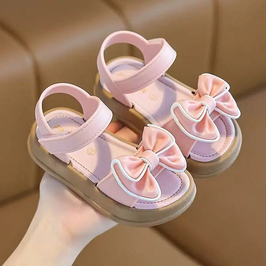 Bow-Front Summer Sandals for Girls with Open Toe and Ankle Strap, Chunky Sole Casual Dress Sandals in Black, Pink or White for Parties and Warm-Weather Outfits
