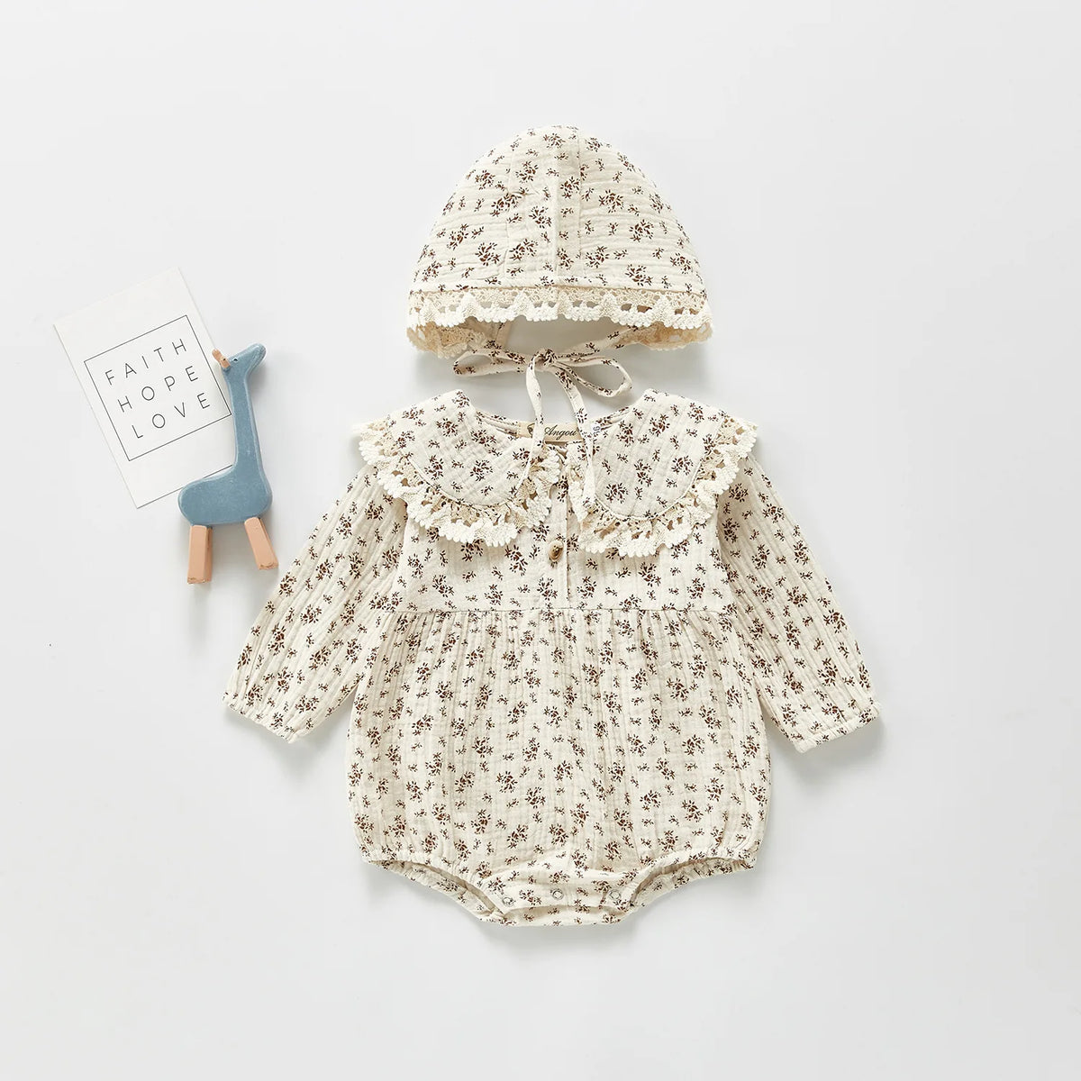 Baby Girl Floral Romper and Bonnet Set, Long Sleeve One-Piece Outfit with Decorative Collar and Snap Bottom for Infant Photos and Fall Outings