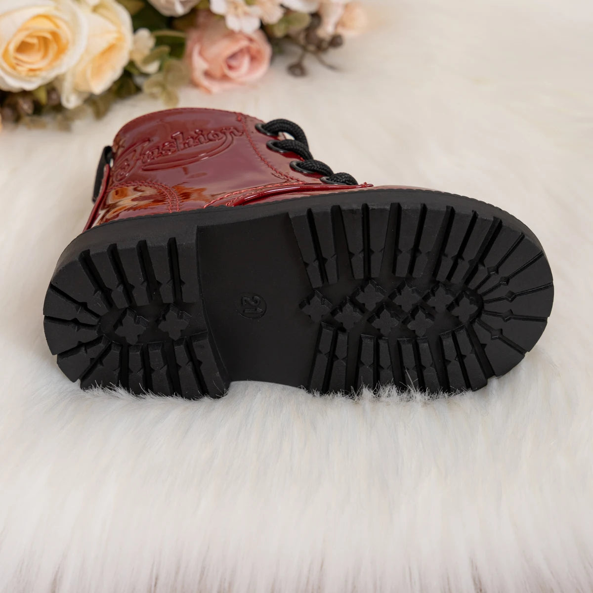 Kids PU Leather Combat Ankle Boots with Lace-Up Front, Side Zipper and Black Chunky Soles, Boys and Girls Fall Winter Shoes in Sizes 21-30