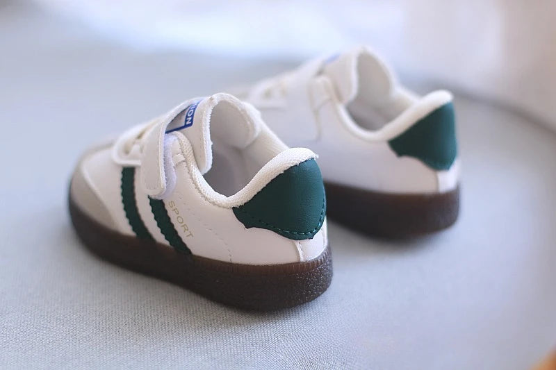 Toddler Twin Stripe Strap Sneakers with Faux PU Uppers and Lace Details, Black, Beige or Green Casual Shoes for Boys and Girls, 11.8-16 cm Inner Lengths