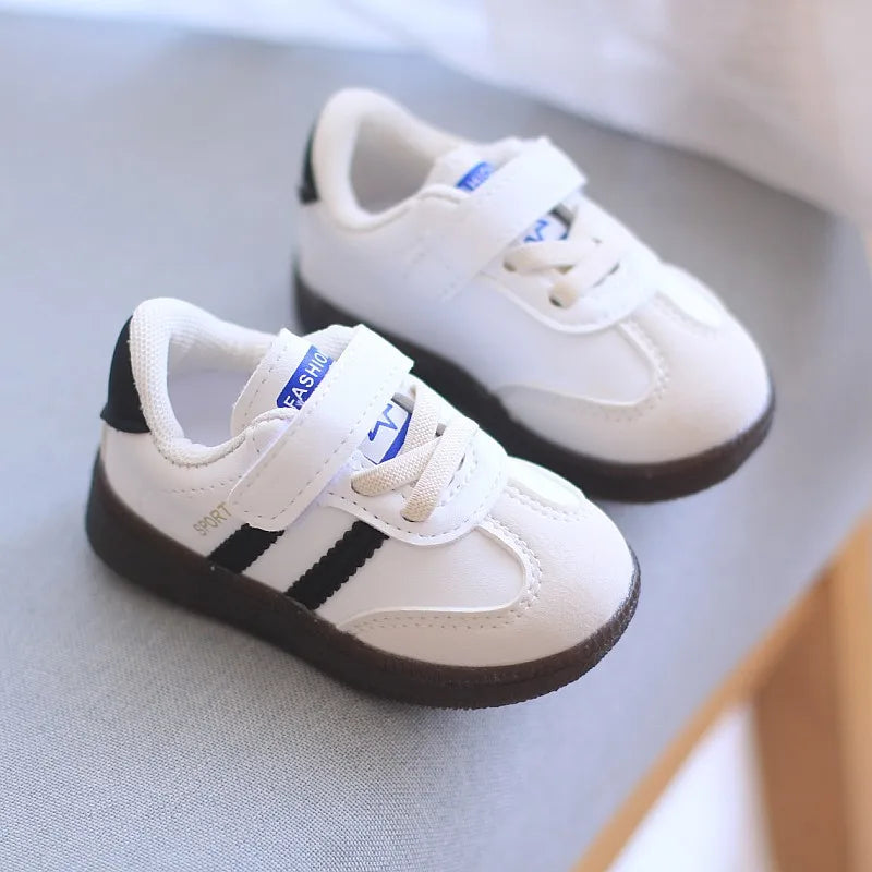 Toddler Twin Stripe Strap Sneakers with Faux PU Uppers and Lace Details, Black, Beige or Green Casual Shoes for Boys and Girls, 11.8-16 cm Inner Lengths