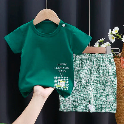 Toddler Cotton Shorts Set with Cartoon Print T-Shirt and Elastic Waist, Two-Piece Casual Baby Outfit in Contrast Colors for Everyday Summer Wear